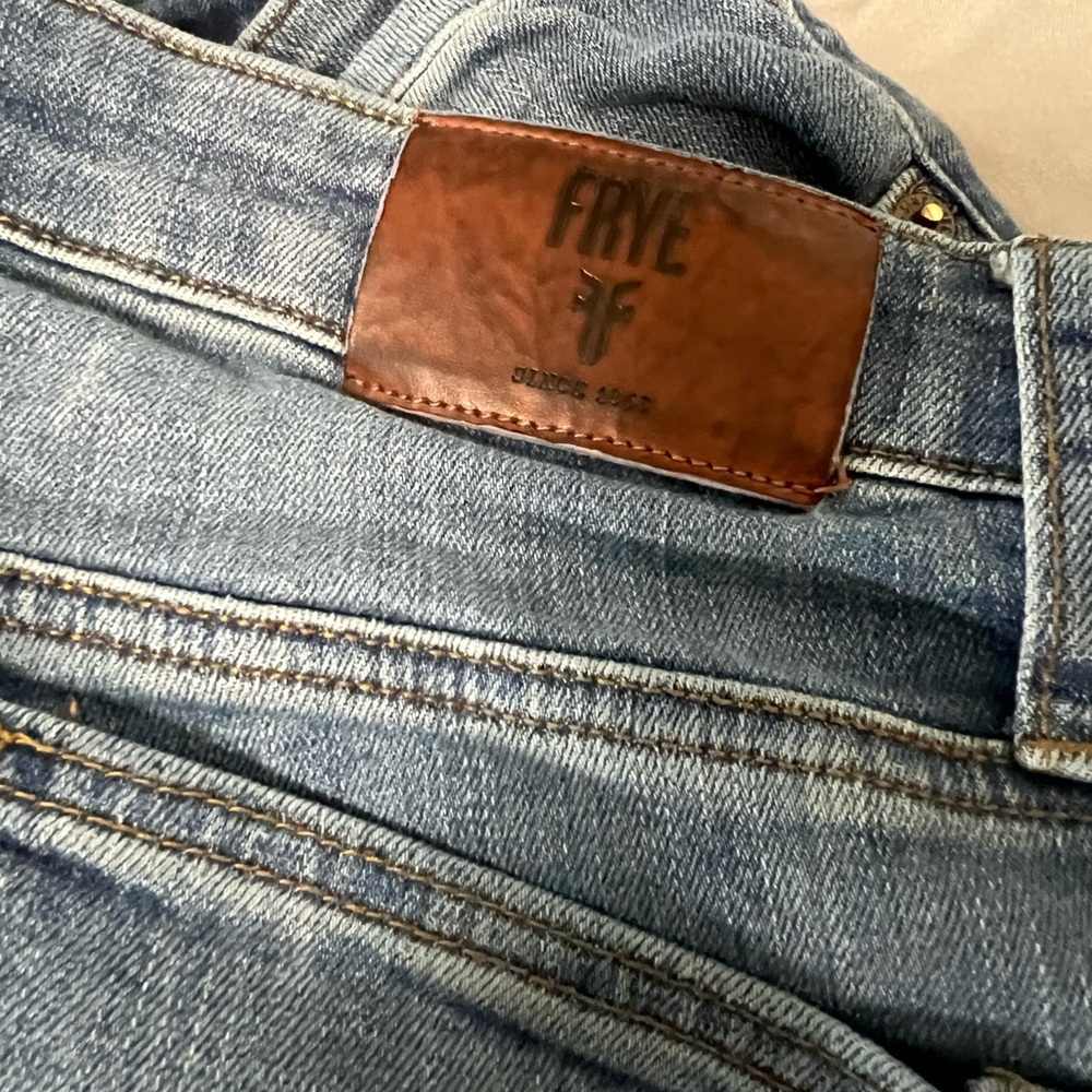 Frye Men's Light Blue Denim Jeans